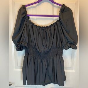 Shein Curve 1X Plus Black Top Puffy Sleeve Peplum Style Lightweight